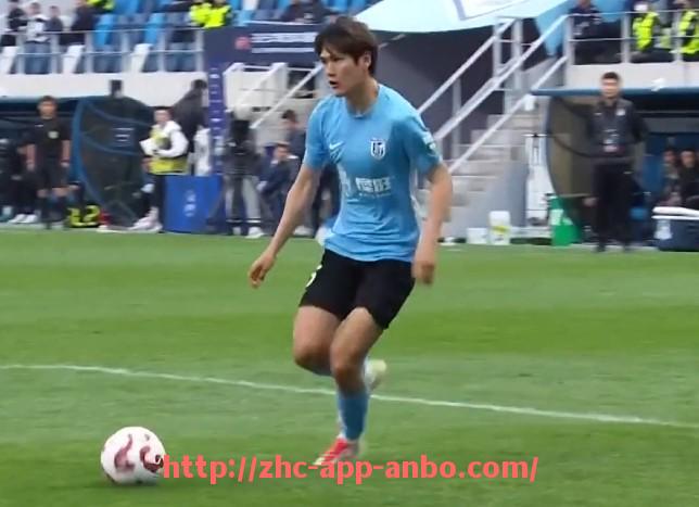 安博体育app下载-法甲赛季争冠对手分析：争冠球队的竞争与优势